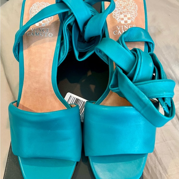 Vince Camuto Leluna Sandal - Picture 4 of 6